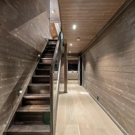5br Rindabakkane Chalet * ソンダル